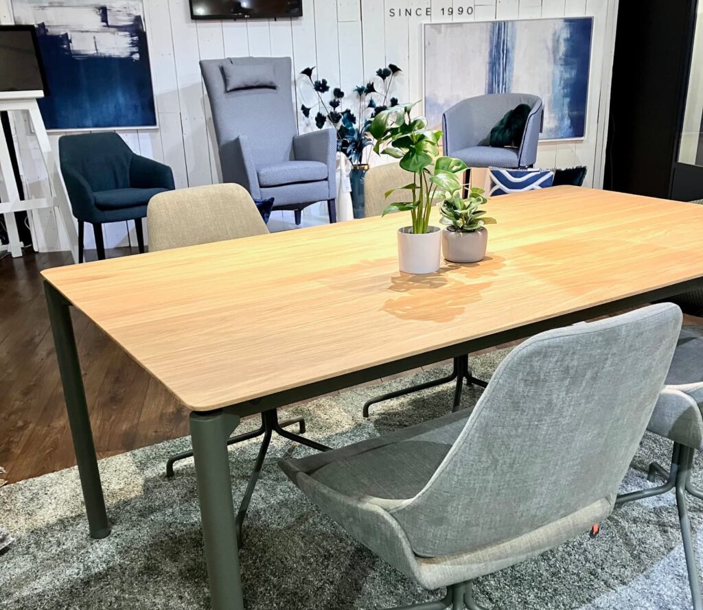 Meuble Finel : Tuile Mobitec : meubles et styles manche